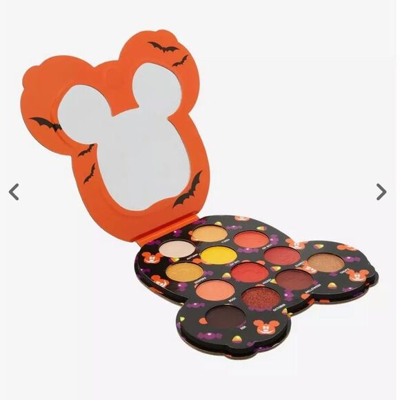 Disney Halloween Mickey Mouse Pumpkin Eyeshadow & Highlighter Palette NEW 🎃 - Picture 2 of 10